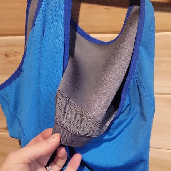 Nike Racerback Tank Top in Vibrant Blue - Picture 7 of 7